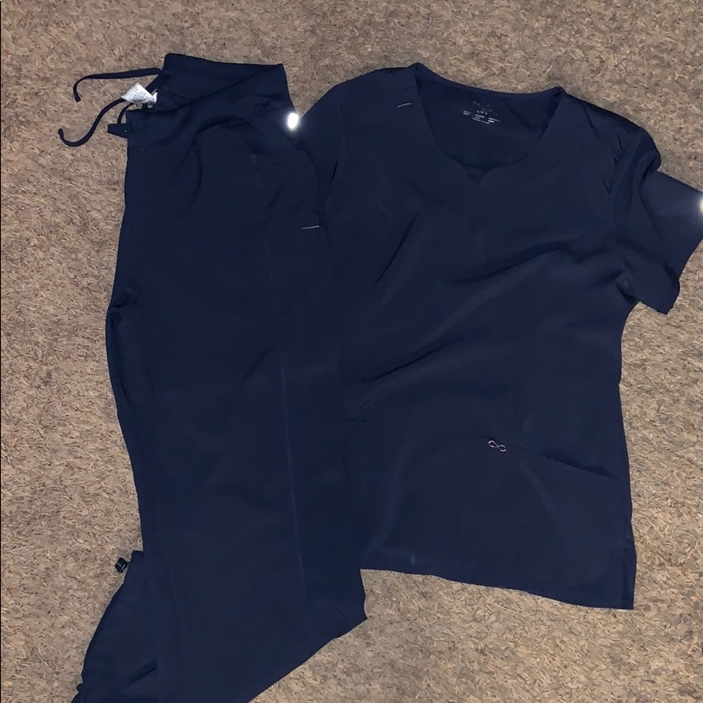 Large Navy scrub set
